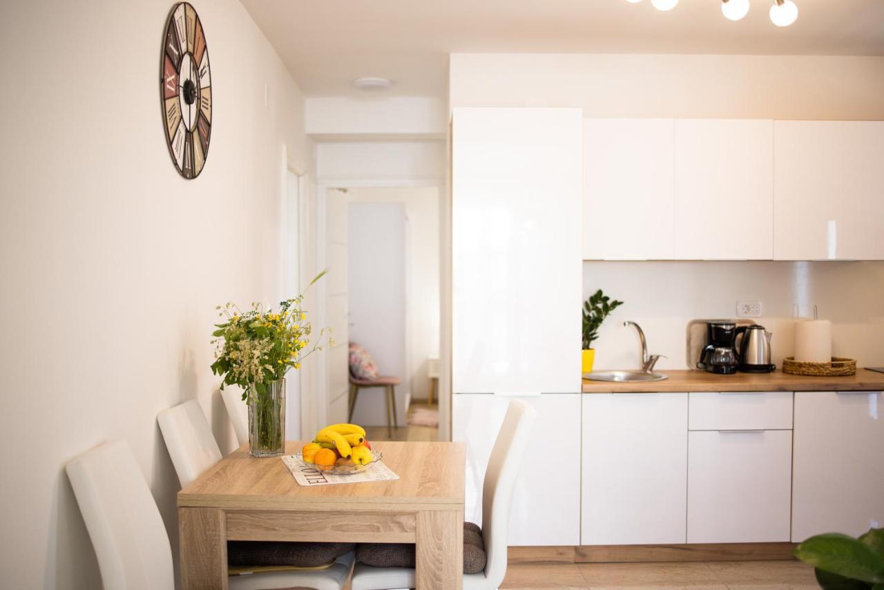 Apartmani Lelu Pridraga 외부 사진