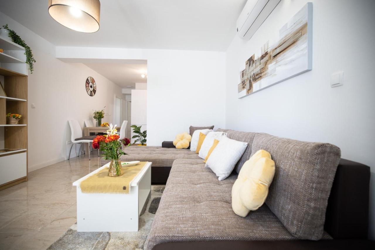 Apartmani Lelu Pridraga 외부 사진